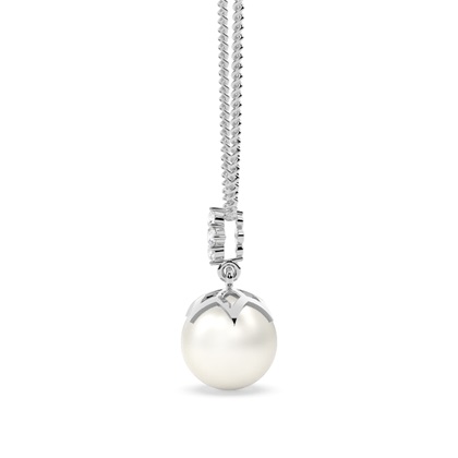 Perlenanhänger in einer Spannfassung