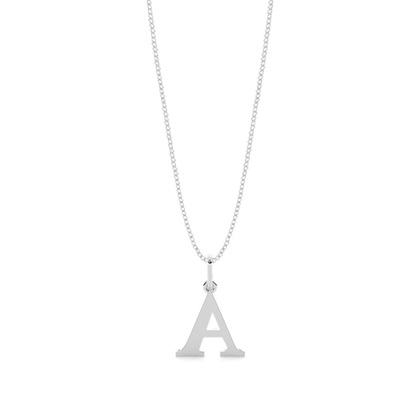 A Initial Pendant Necklace in Silver