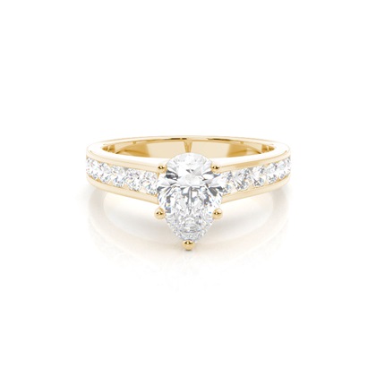 Pear Shaped Diamond Engagement Rings