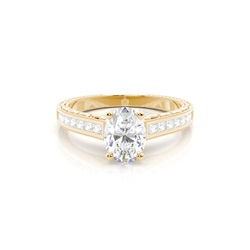 White Gold Oval Vintage Diamond Engagement Ring