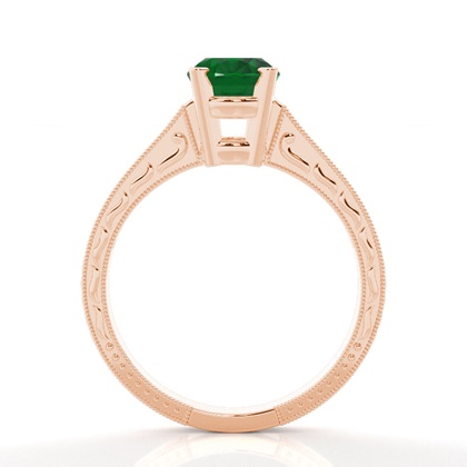 Smaragd Ring In Einer Krappenfassung Mit Medium Schulter Diamanten