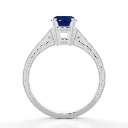 Diamantring In Einer Krappenfassung Mit Medium Schulter Diamanten