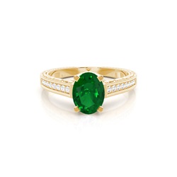 White Gold Round Vintage Emerald Engagement Ring