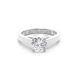 Medium Diamant Verlobungsring in einer Krappenfassung