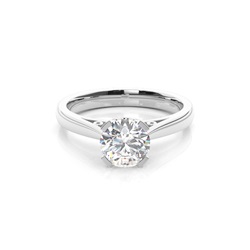 Medium Diamant Verlobungsring in einer Krappenfassung