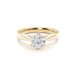 6 Prong Setting Medium Moissanite Engagement Ring