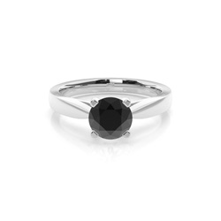 Schwarzer Diamant Verlobungsring medium in einer 4er-Krappenfassung