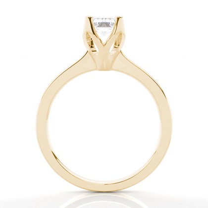 Moissanit ring in einer Krappenfassung