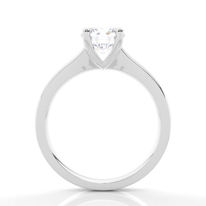 Dünner Moissanit Verlobungsring in einer Krappenfassung