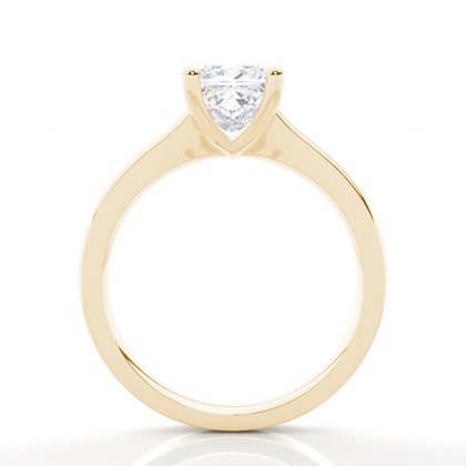 Dünner Moissanit Verlobungsring in einer Krappenfassung