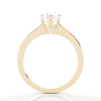 Dünner Moissanit Verlobungsring in einer Krappenfassung