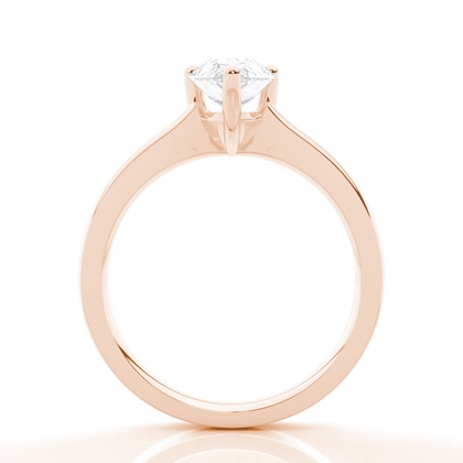 Dünner Moissanit Verlobungsring in einer Krappenfassung