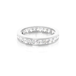 Eternity Diamant Ring in einer Kanalfassung