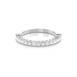 Halb Eternity Diamant Ring in einer Krappenfassung