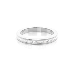 Kanal Innfatning Halv Diamant Evighetsring