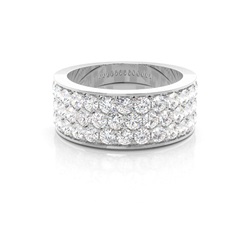 Halb Eternity Diamant Ring in einer Pavefassung