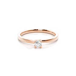 Diamantenring in einer Krappenfassung