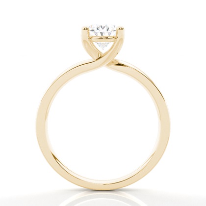 Oval Cut Diamond Rings