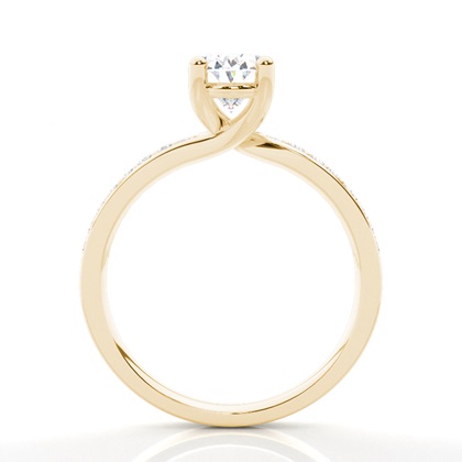 Oval Cut Diamond Rings