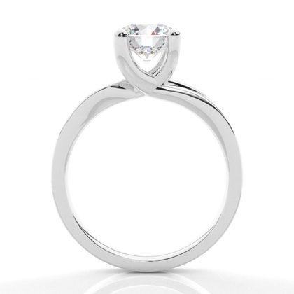 Diamantenring in einer Krappenfassung