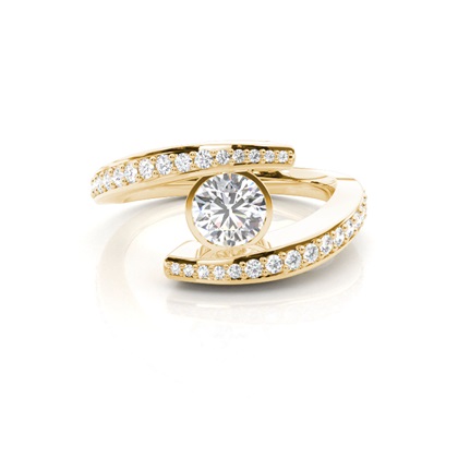 Yellow Gold Side Stone Diamond Rings