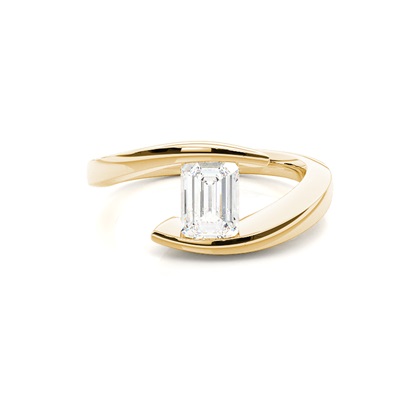 Emerald-Cut Diamond Rings