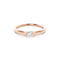 Diamantenring in einer Kanalfassung