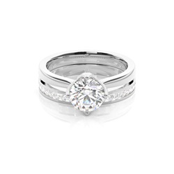 4 Prong Setting Plain Engagement Ring With Matching Band