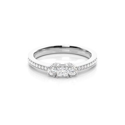 Trilogie-Diamant-Verlobungsring mit 4 Krappenfassungen