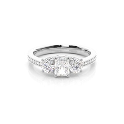 Trilogie-Diamant-Verlobungsring mit 4 Krappenfassungen