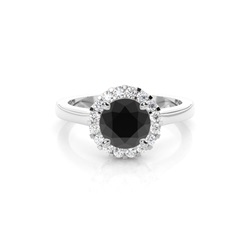 Multi schwarze Diamanten in einer Krappenfassung mit Schulter Diamanten