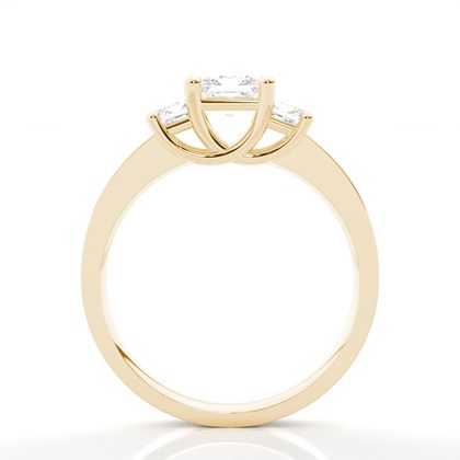 Drei Diamanten in einer Krappenfassung