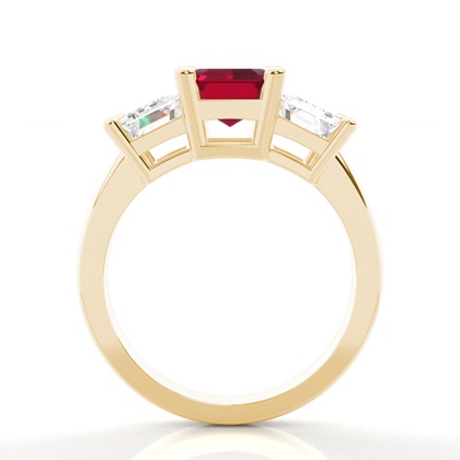 Drei Smaragde In Einer Krappenfassung