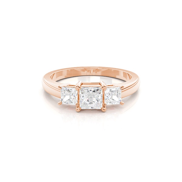 Verlobungsring mit Prinzessinnen-Dreisteinen in Krappenfassung