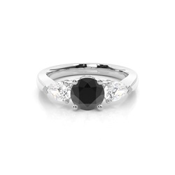 Trilogie-Verlobungsring mit rundem schwarzen Diamanten