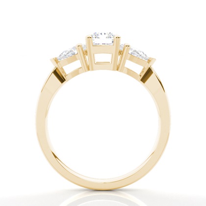 Strahlender und birnenförmiger Verlobungsring mit drei Diamanten in Krappenfassung