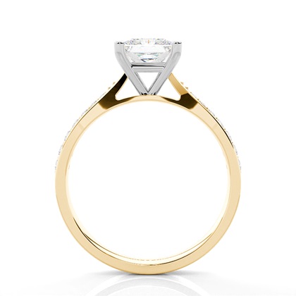 Diamantenring in einer Krappenfassung