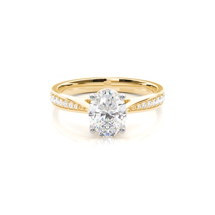 Oval Cut Diamond Rings