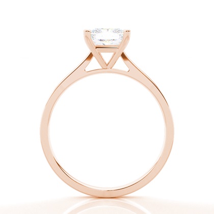 Moissanit ring in einer Krappenfassung