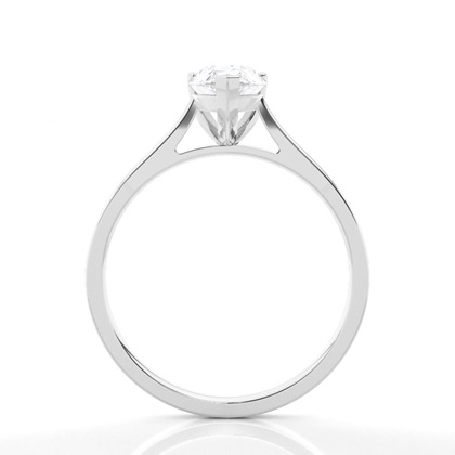 Moissanit ring in einer Krappenfassung