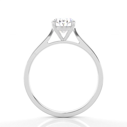 Diamantenring in einer Krappenfassung