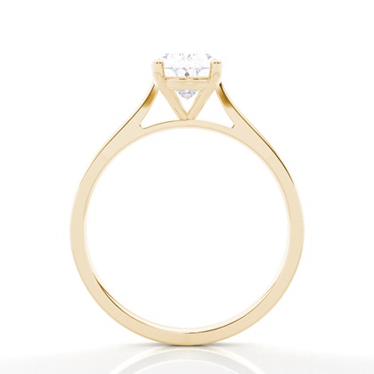 Moissanit ring in einer Krappenfassung