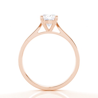 Moissanit ring in einer Krappenfassung