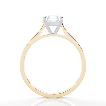 Diamantenring in einer Krappenfassung