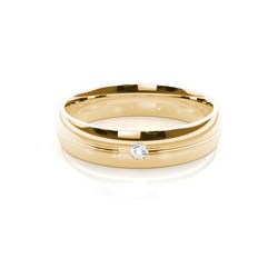 5.00mm Studded Comfort Fit Mens Wedding Band