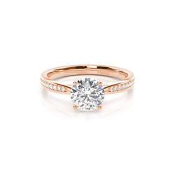 Diamant Verlobungsring in einer Krappenfassung mit Schulter Diamanten