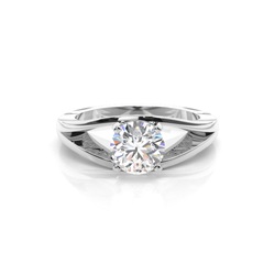 Diamantenring in einer Krappenfassung