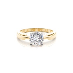 Diamantenring in einer Krappenfassung