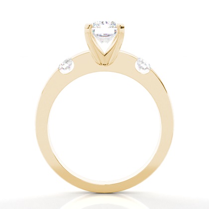 Drei Diamanten in einer Krappenfassung