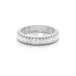 Eternity Diamant Ring in einer Kanalfassung